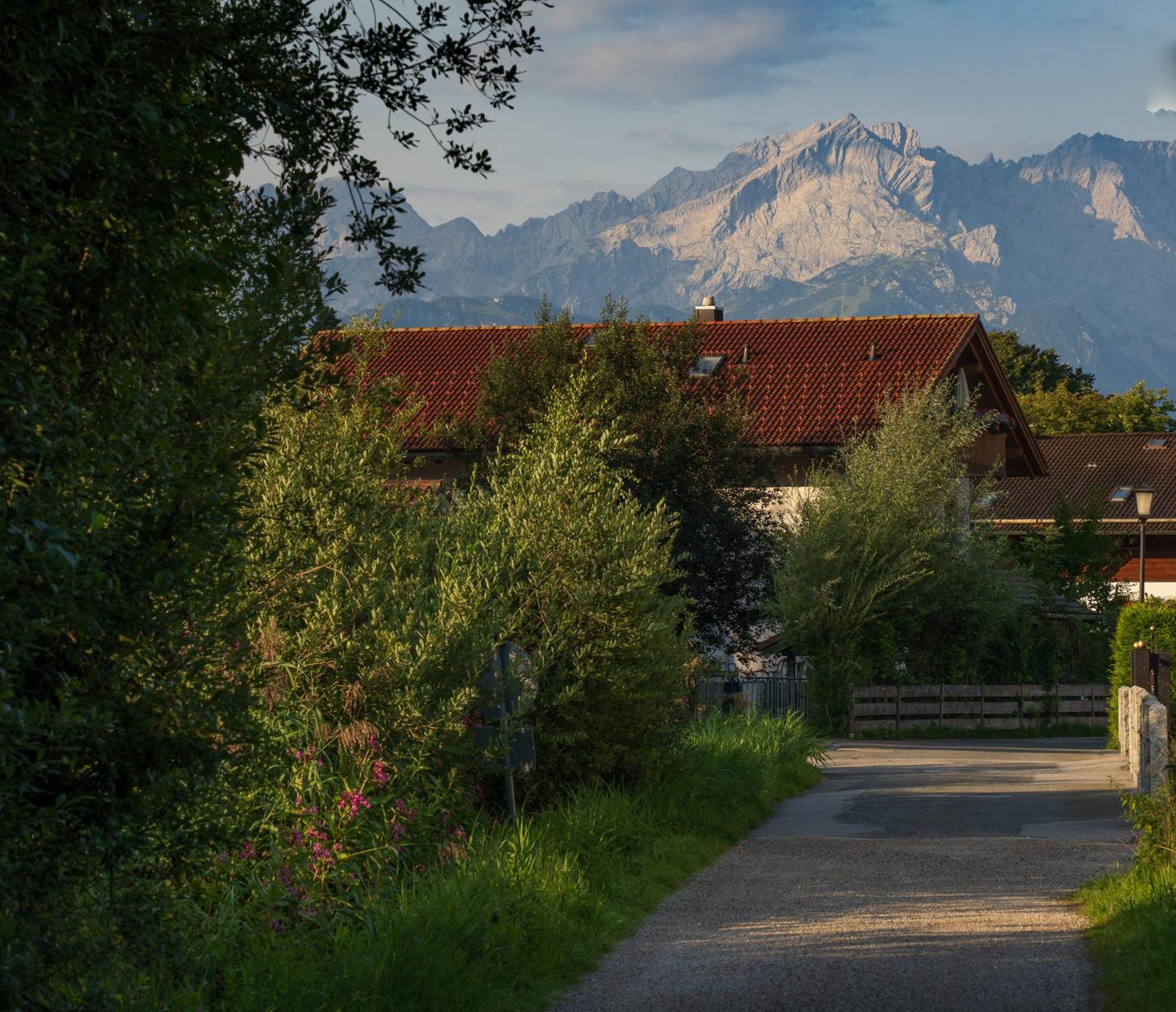 Das Bergquartier - Ferienwohnung Rabenkopf Oberau (Garmisch-Partenkirchen) Exterior foto